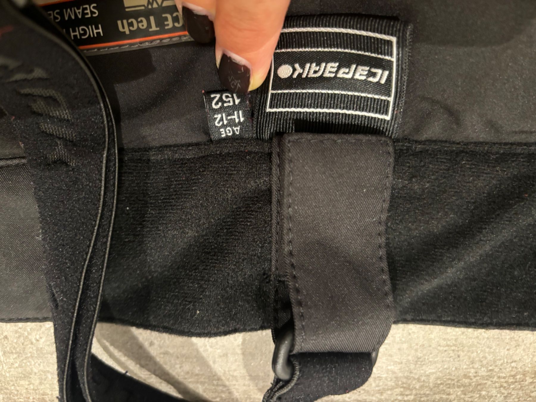 Sci: Icepeak schwarze Skihose – Usato da Duebendorf venduto da tom_lp2m 1