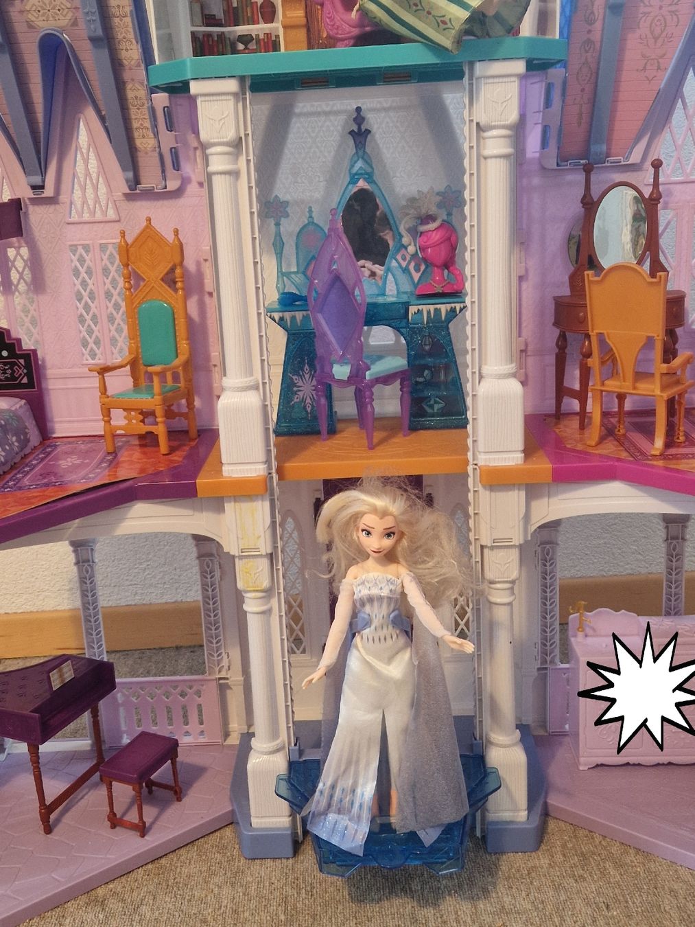 Hasbro Case e mobili per bambole: Schloß Arendel Disney – Usato da Dietlikon venduto da gunner242 6