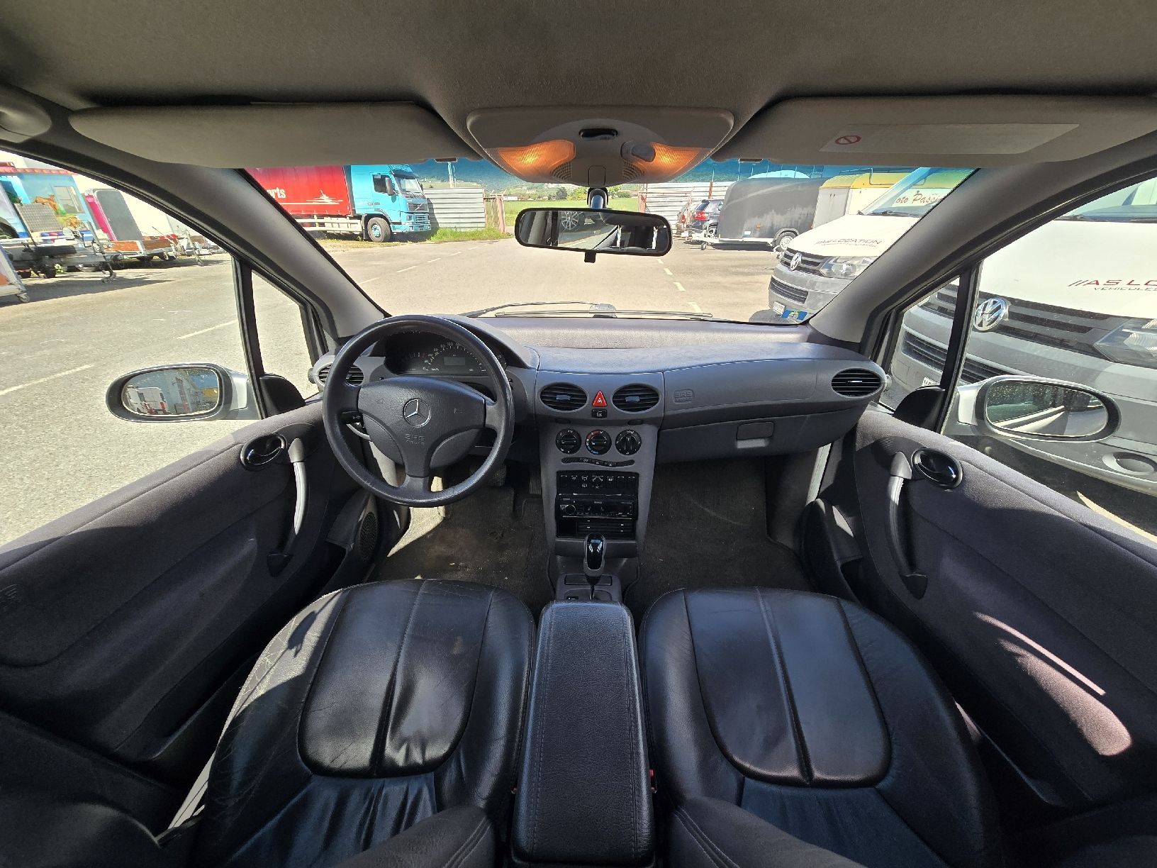 Mercedes-Benz Automobili: Mercedes-Benz A190 – Usato da Montreux venduto da PremerlServices 6