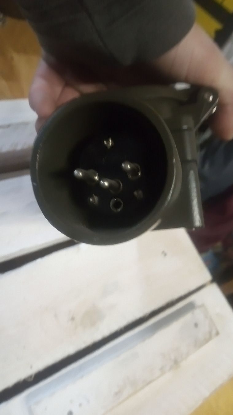 Alimentazione elettrica: Militärstecker Verteiler Fi steckleiste – Usato da Belp venduto da Guadalupe84 3