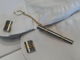 Manschettenknöpfe mit Knebelverschluss + Krawattenklammer