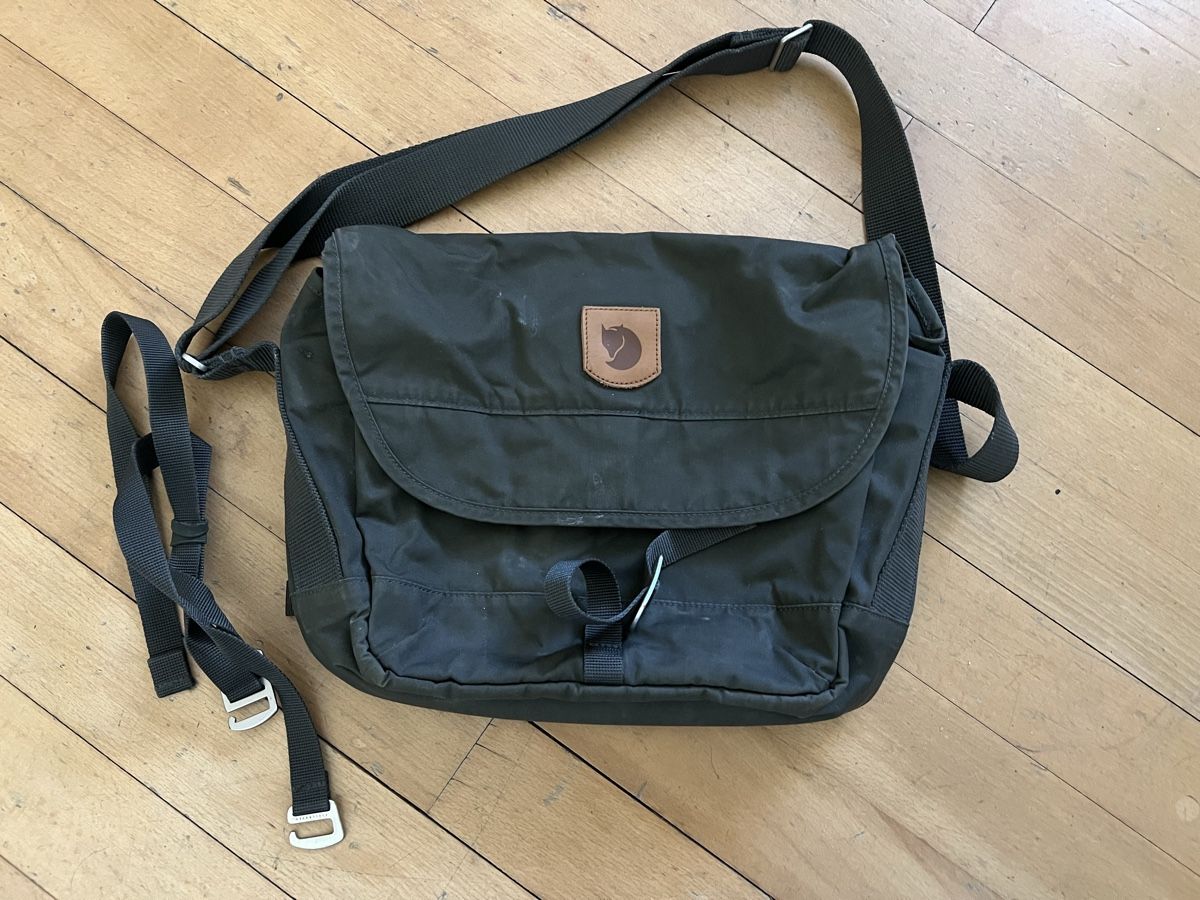 Fjällräven Taschen: Fjällräven Greenland Shoulder bag small – Gebraucht aus Winterthur von palisander84