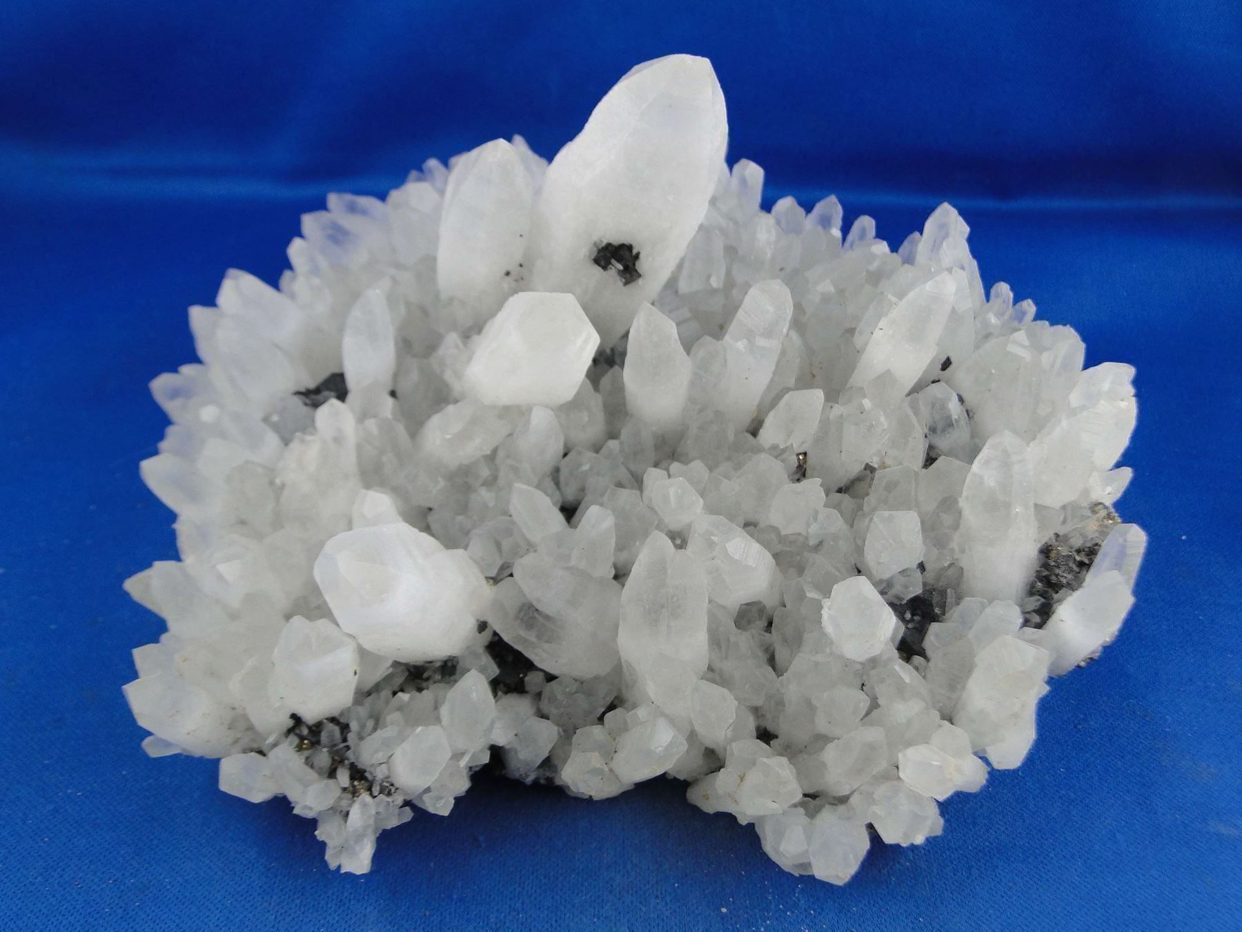 Mineralien & Heilsteine: Bergkristall mit Tetrahedrit – Gebraucht aus Schinznach Bad von Demerald 3