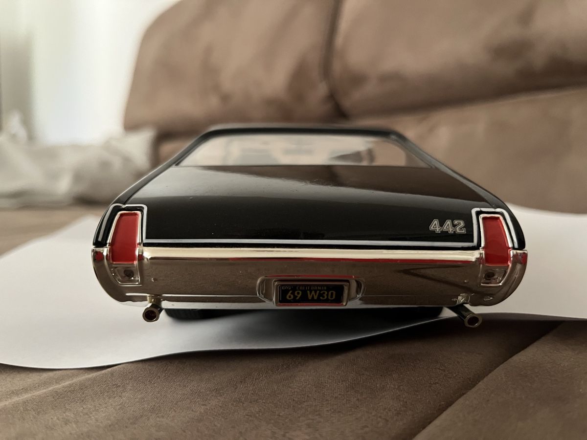 AMT/ERTL Modellini d'auto: Oldsmobile 442 de 1969, 1/18 – Usato da Saxon venduto da Kwik25 3