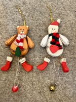 2x Holzfiguren Weihnachtsdeko Weihnachtsbaum Anhänger Bär...