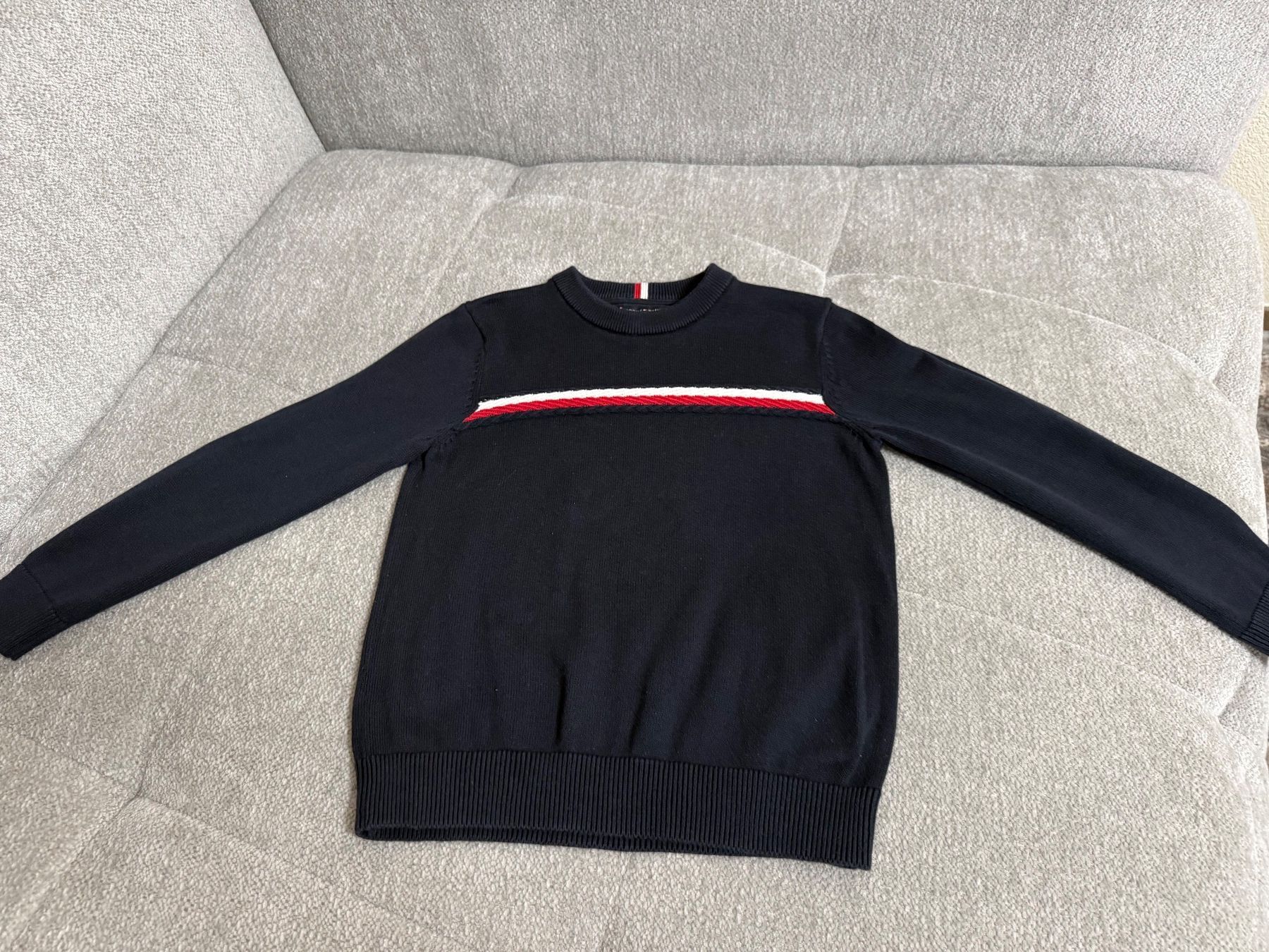 Tommy Hilfiger Maglioni & Felpe: 2 Pullover Gr. 122 Tommy Hilfiger, Pangaia – Usato da Uetikon am See venduto da Fraufox1 8