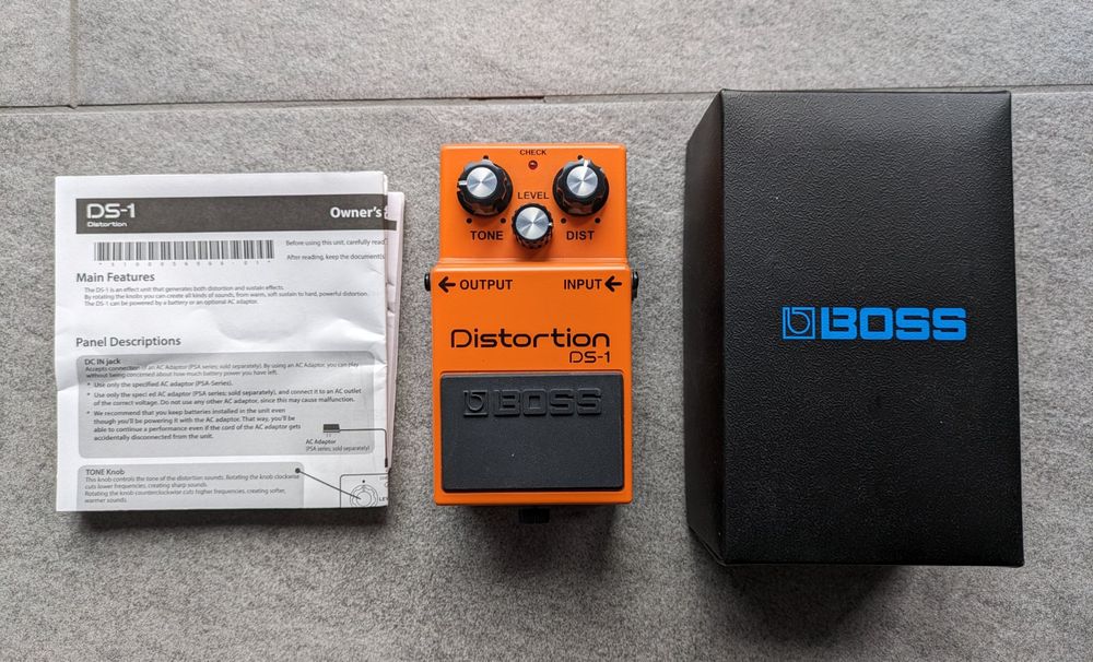 Boss DS-1 Distortionpedal Verzerrer, Neuwertig, OVP (Neu (gemäss ...