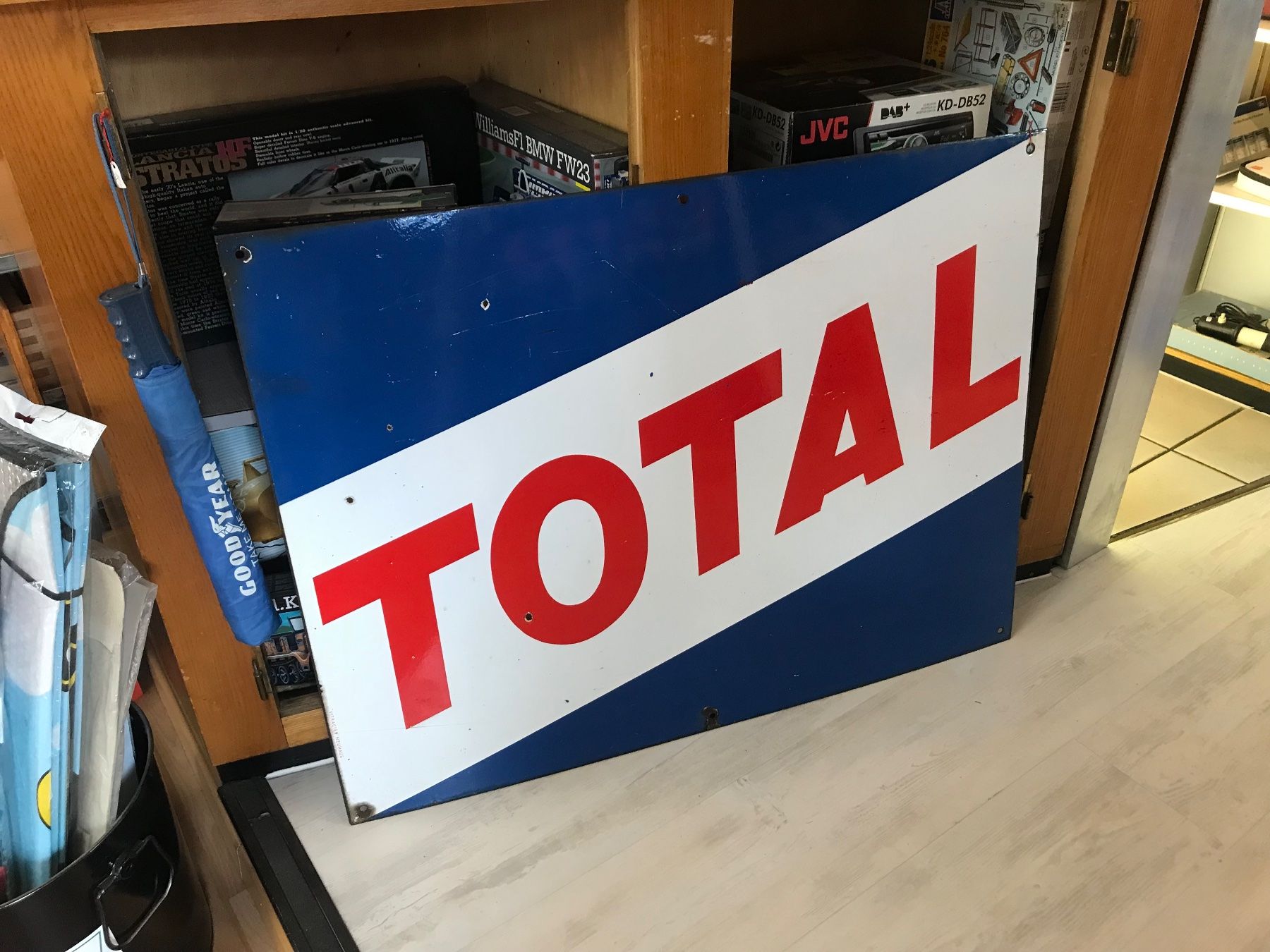 Insegne: Total - Emailschild – Usato da Erlinsbach venduto da Stu-ff 5
