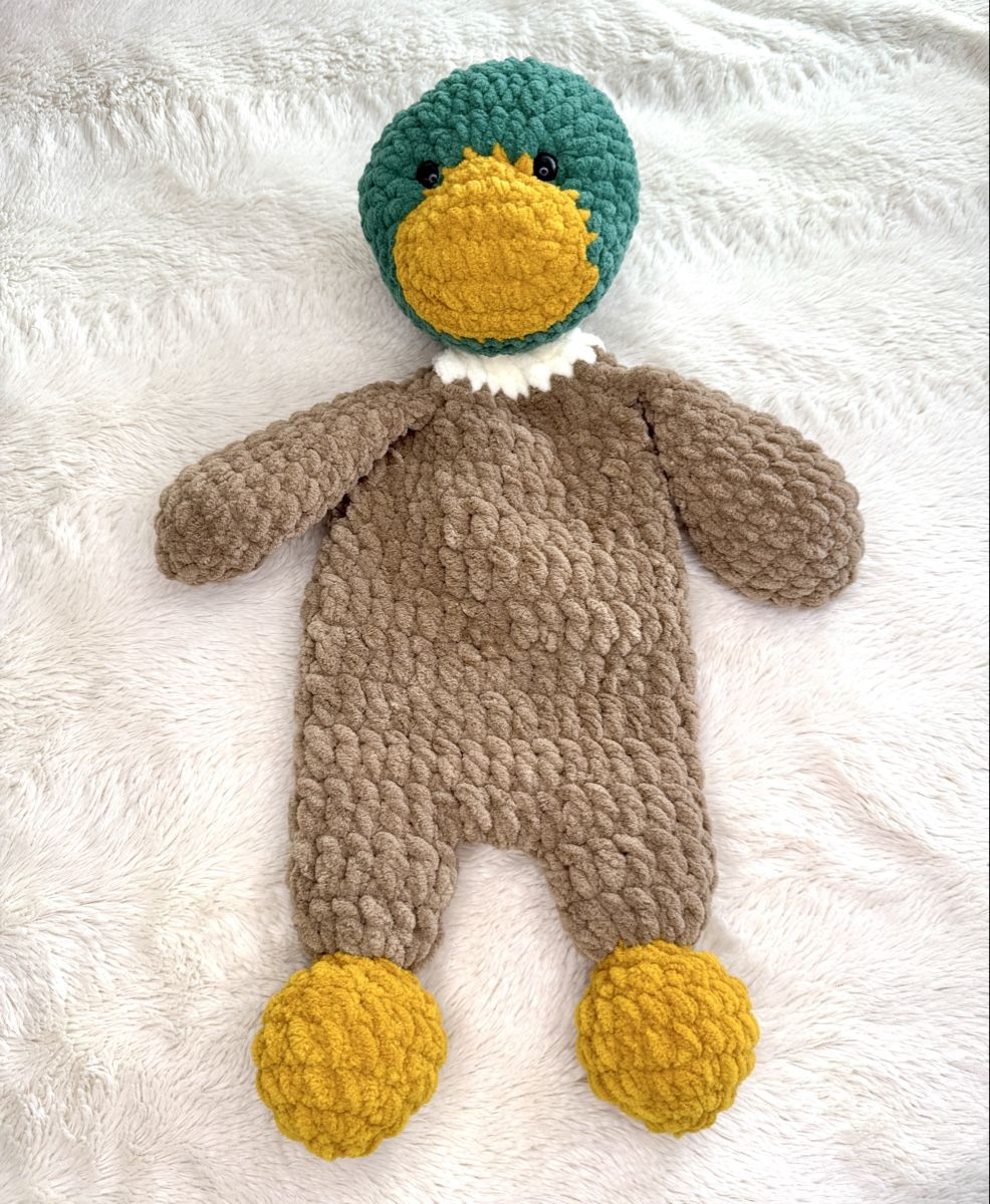Spielzeuge: Amigurumi Snuggler Ente – Neu und originalverpackt aus Muttenz von Sarina_nadine