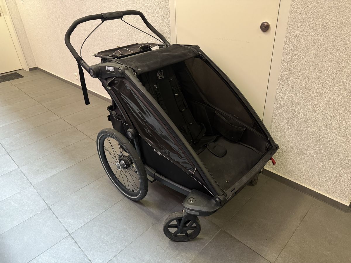 Thule Carrozzine: Thule Chariot Sport 2 double – Usato da Zürich venduto da hen_p5vk 1
