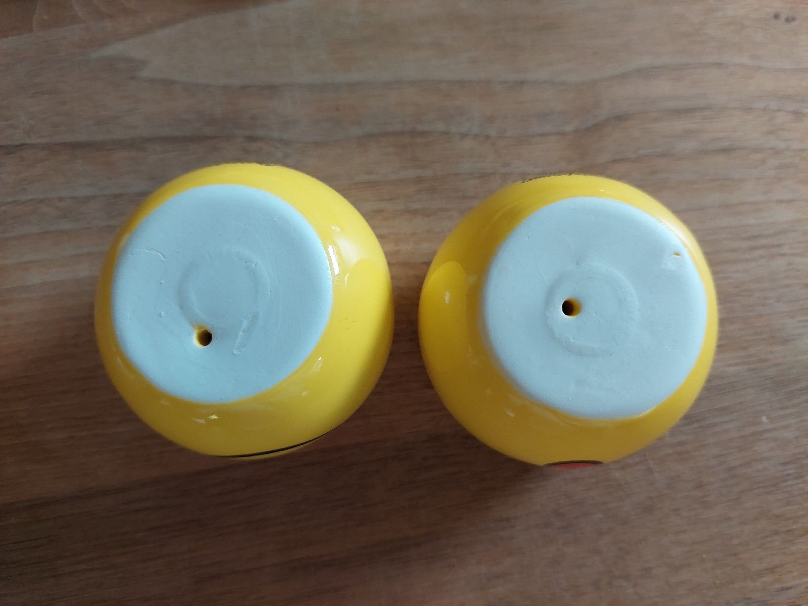 Altre Stoviglie: SmileyWorld Eierbecher Set mit 4 Löffeln  – Usato da Brunnen venduto da Livianda 2