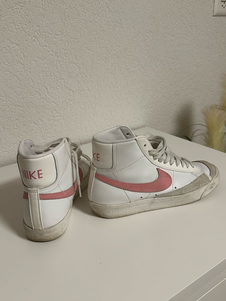 Nike Scarpe da donna: Nike blanche et rose – Usato da Gland venduto da sylvie028 1