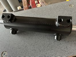 MF-Lenkzylinder MF 352 - MF 382