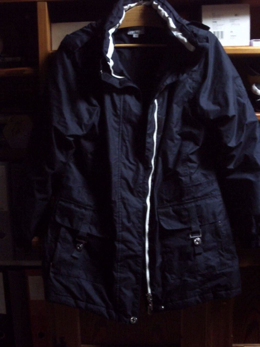 Giacche: Veste femme à capuche T.S – Nuovo (secondo la descrizione) da Grône venduto da Cramouze