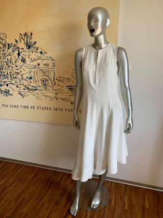 AKRIS: Extravagantes weisses Kleid, 38 mit Kaufetikette 1490