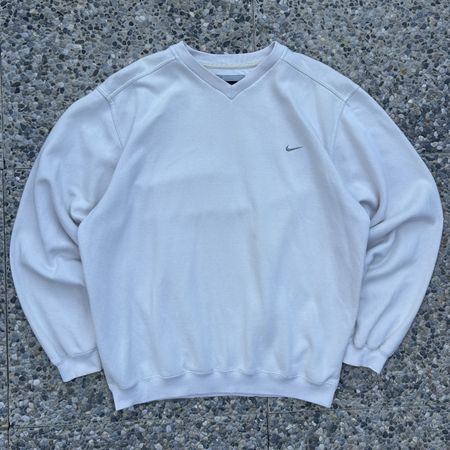Vintage Nike V-neck cream sweatshirt