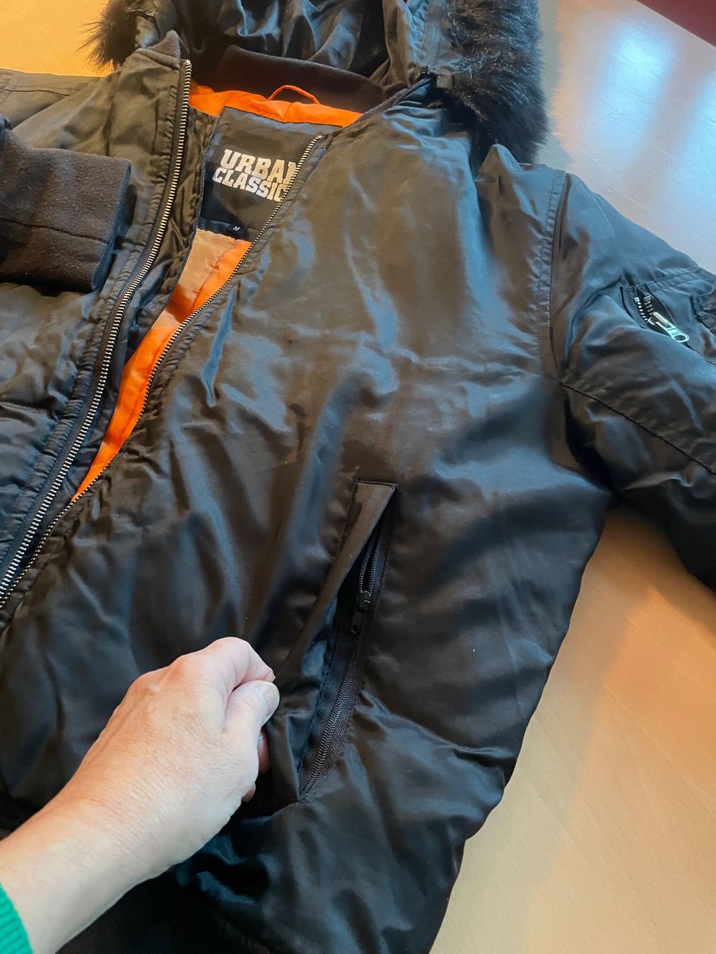 Jacken & Mäntel: Urban Classics Bomberjacke schwarz Gr. M – Gebraucht aus Speicher von boaserra 2