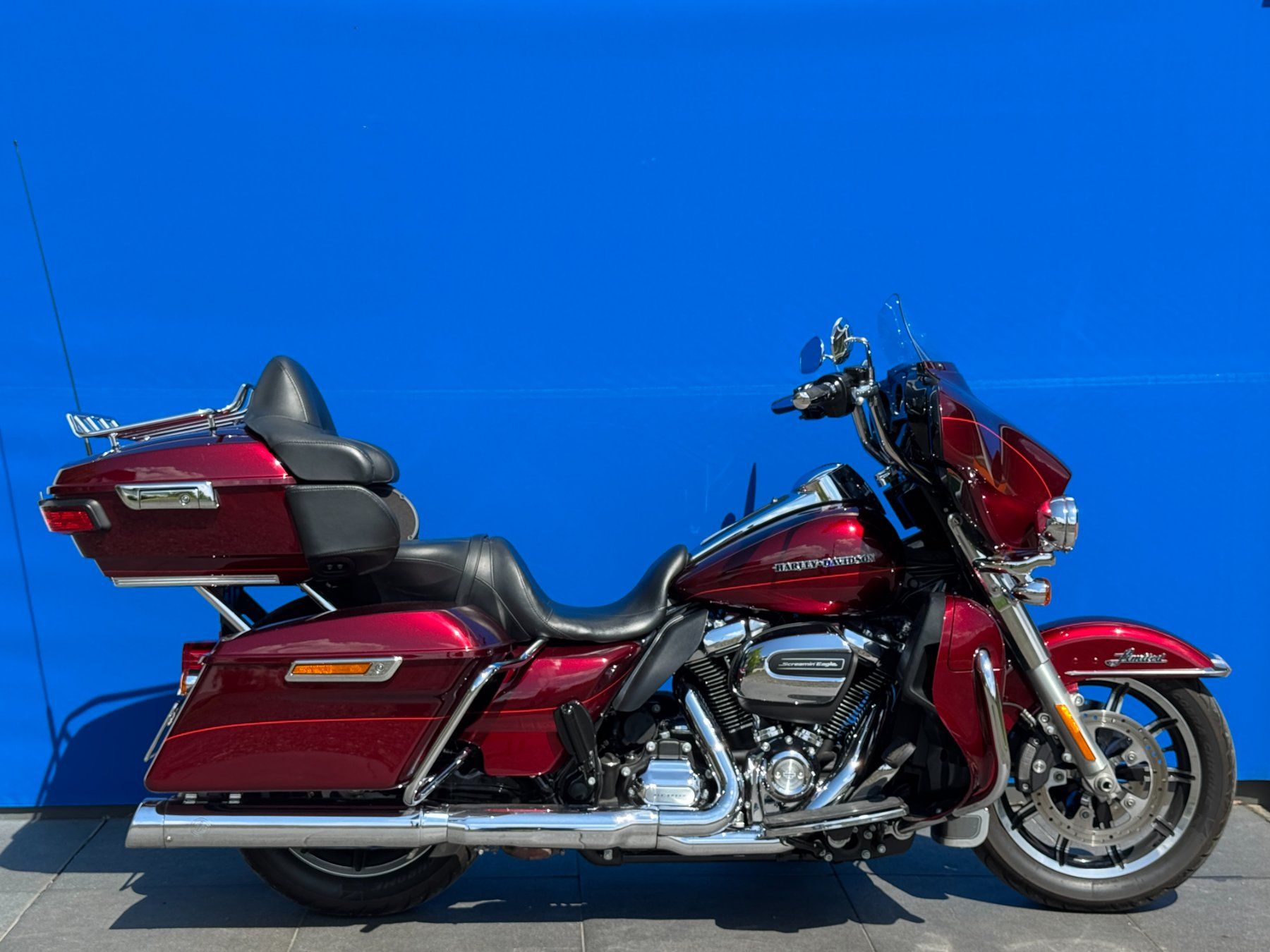 Harley-Davidson Touring: HARLEY-DAVIDSON FLHTK Electra Glide Ultra Limited Low 107 – Gebraucht aus Escholzmatt von Wikinger11 9