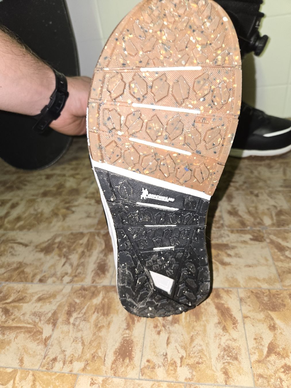 Ride Scarpe da uomo: Ride Hera Pro Snowboard Boots Gr. 42 – Usato da Arosa venduto da jul_7mh5