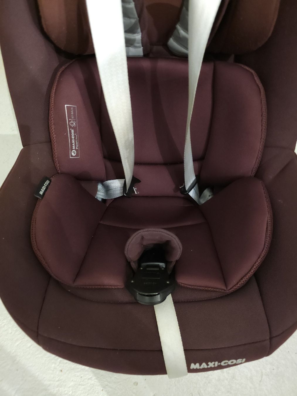 Maxi-Cosi Auto-Kindersitze: Autositz Maxi Cosi Pearl Pro2 in weinrot – Gebraucht aus Kreuzlingen von Distein 2