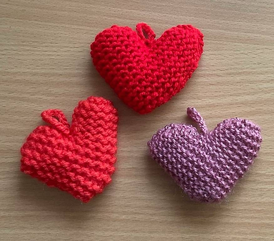 Portachiavi: Herzen  - 3 Stück - handgestrickt - NEU – Nuovo (secondo la descrizione) da Krauchthal venduto da Handmade_Hub