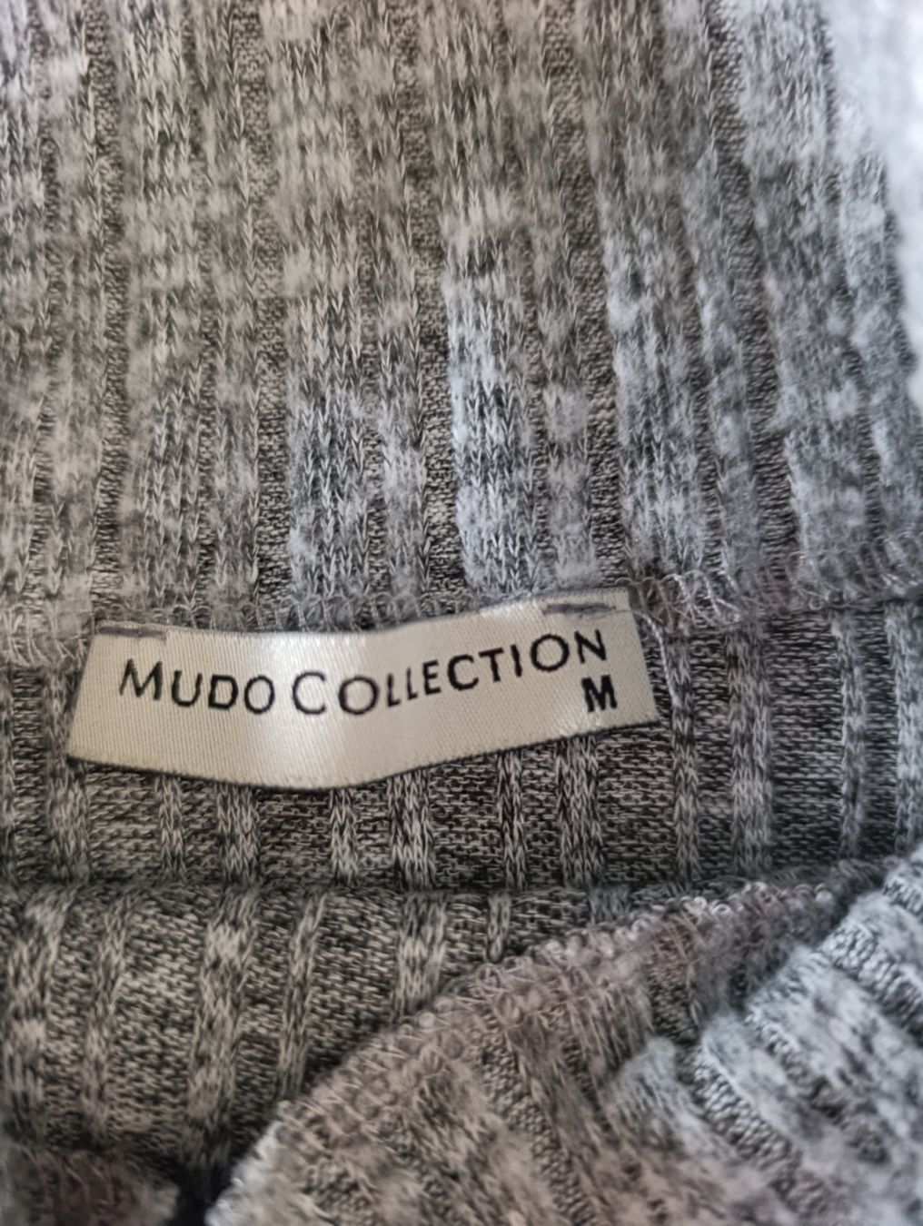 Maglioni & Felpe: Strickjacke Damen Grau, Gr M – Usato da Zürich venduto da mir_2kjl 3