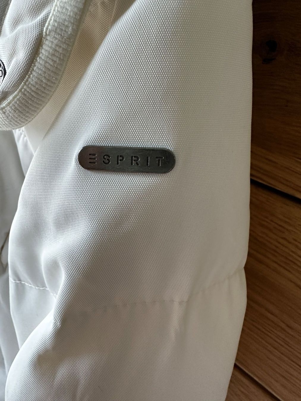 Esprit Jacken: Winter Jacke Damen Gr 34 Esprit – Gebraucht aus Zürich von poliveira 2