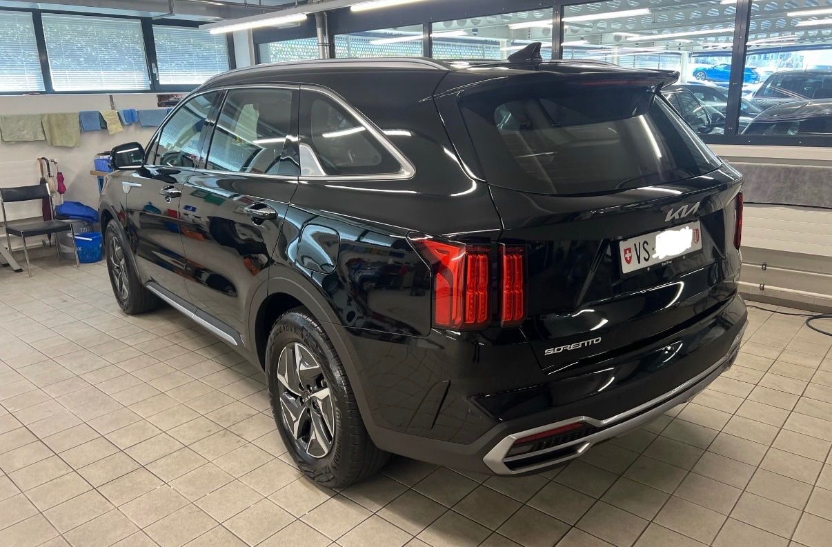 Kia Automobili: KIA Sorento 1.6 B HEV – Usato da Bournens venduto da alm_8f85 1
