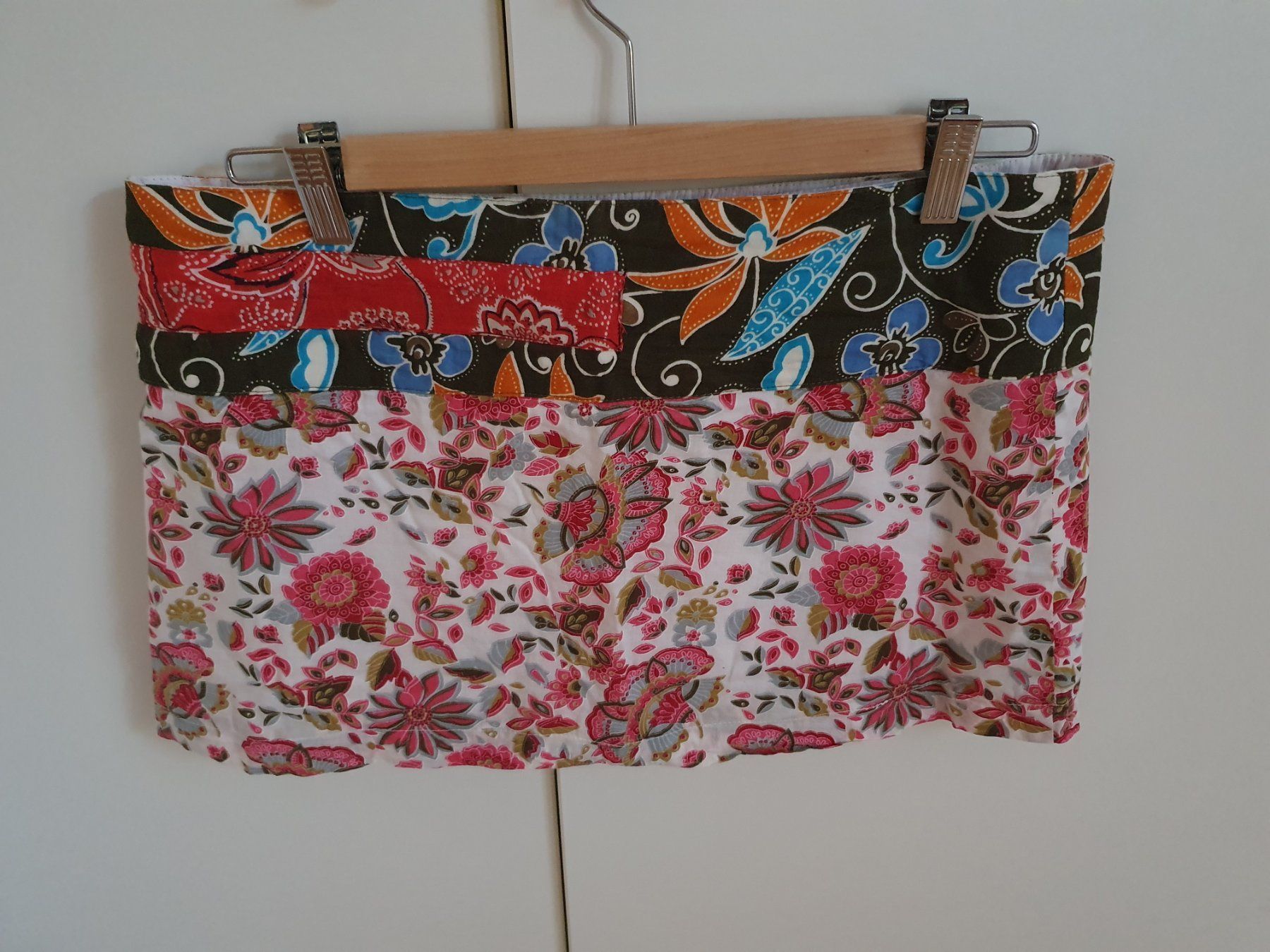 Moshiki Gonne: Moshiki Jupe – Usato da Bercher venduto da Dusudouest
