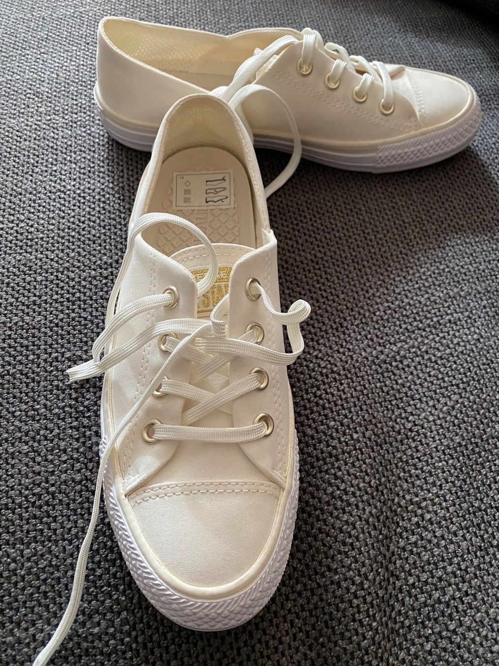 Converse Scarpe da donna: ALL STAR CONVERSE EIERSCHALE – Nuovo (secondo la descrizione) da Uitikon Waldegg venduto da LuuFee 1
