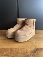 UGG Classic Mini Platform Boots 