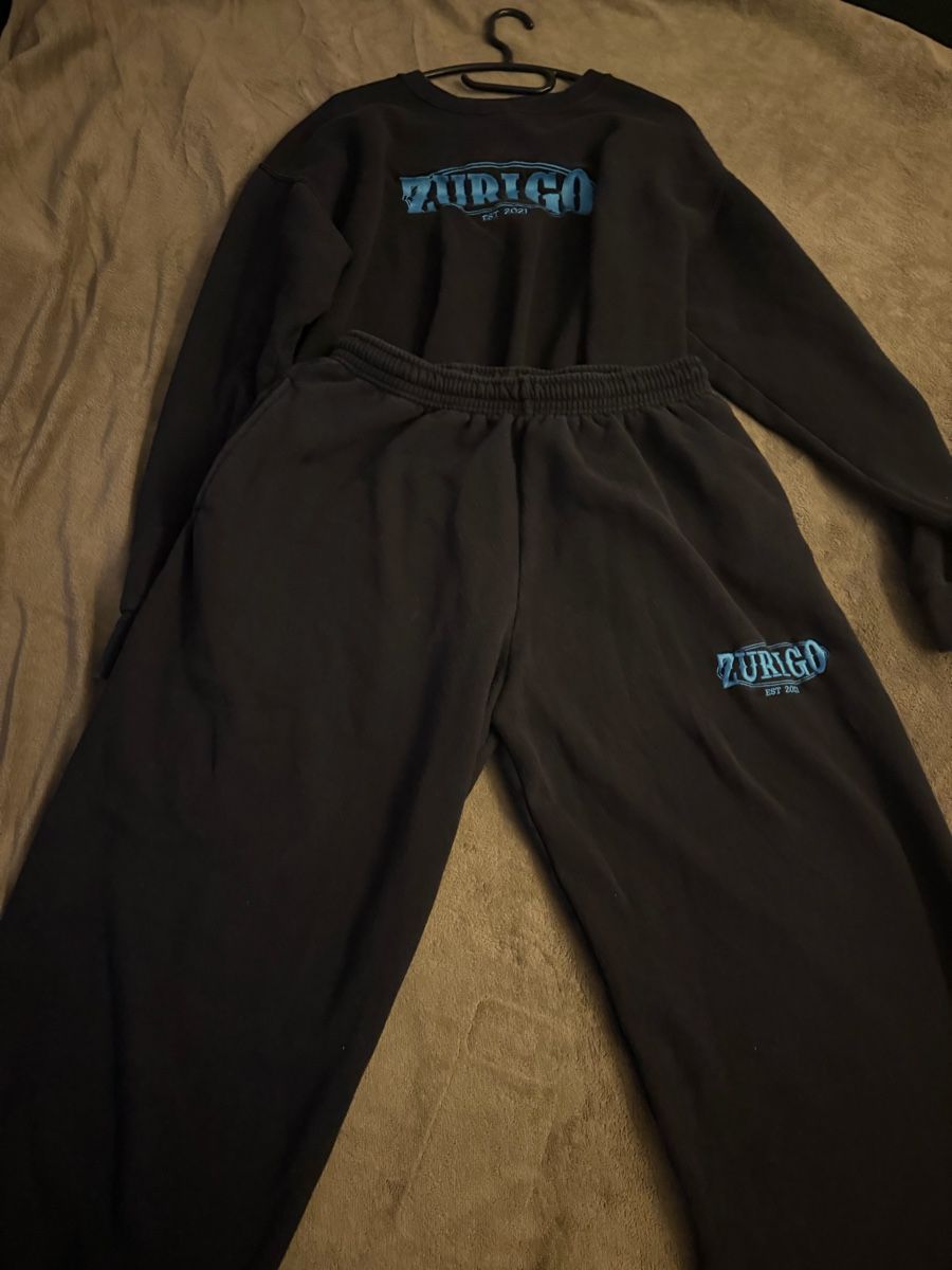 Anzüge, Sport- & Funktionsanzüge: ZURICH Custom Tracksuit – Gebraucht aus Wetzikon ZH von yan_f5xf 1