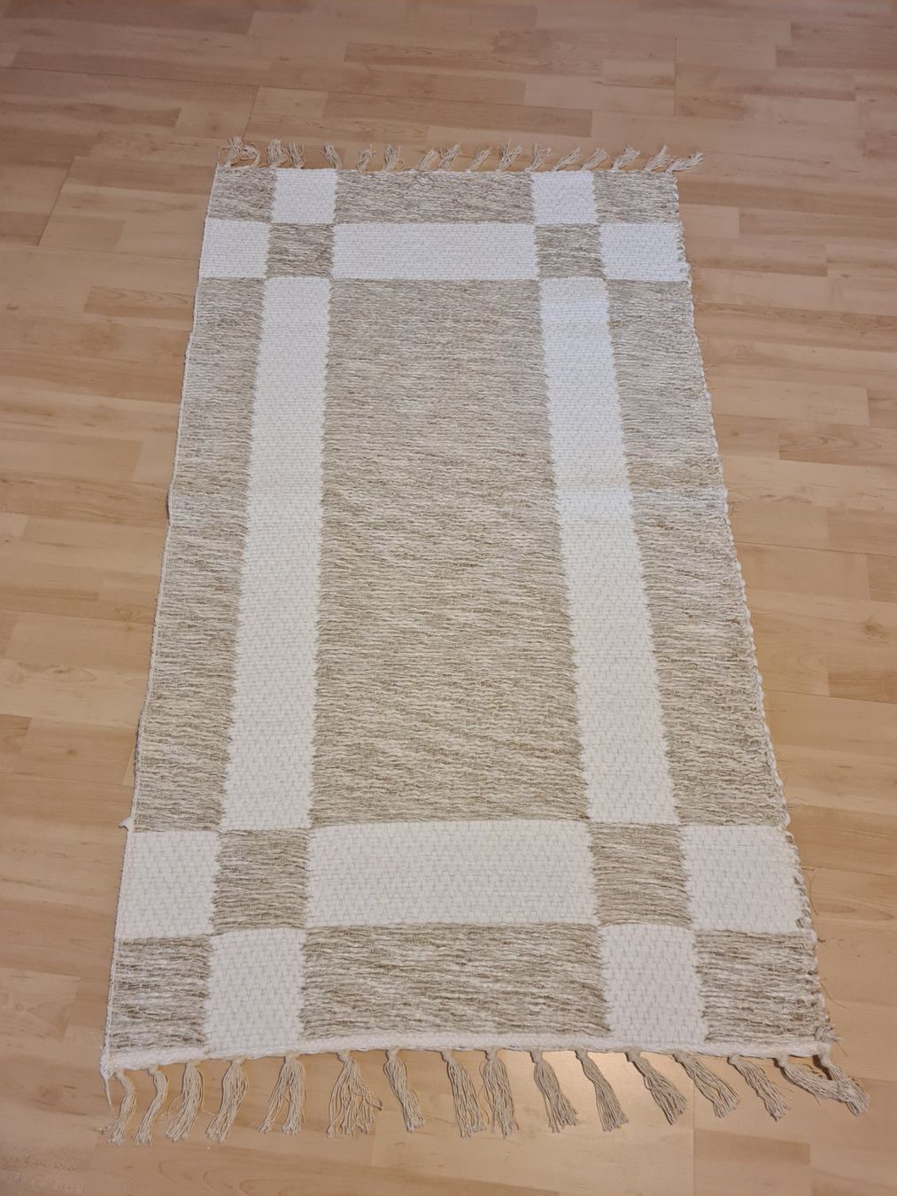 Tapis: Teppich, Bettvorleger, 70x135 cm 2-seitig – Neuf avec emballage d'origine à Bremgarten AG par Deseodec 1