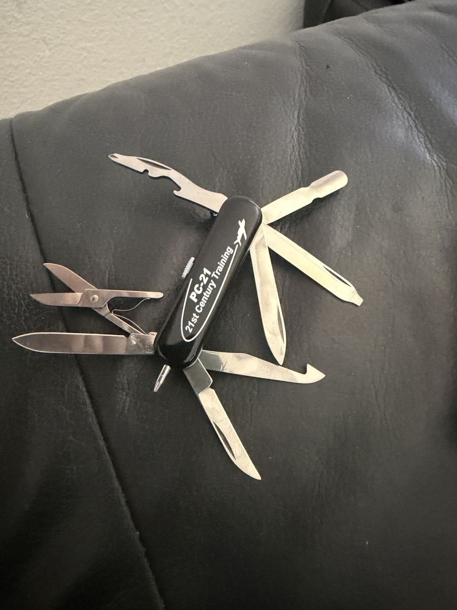 Victorinox Couteaux de poche: Sackmesser Victorinox  – D'occasion à Baden par noli.r 1