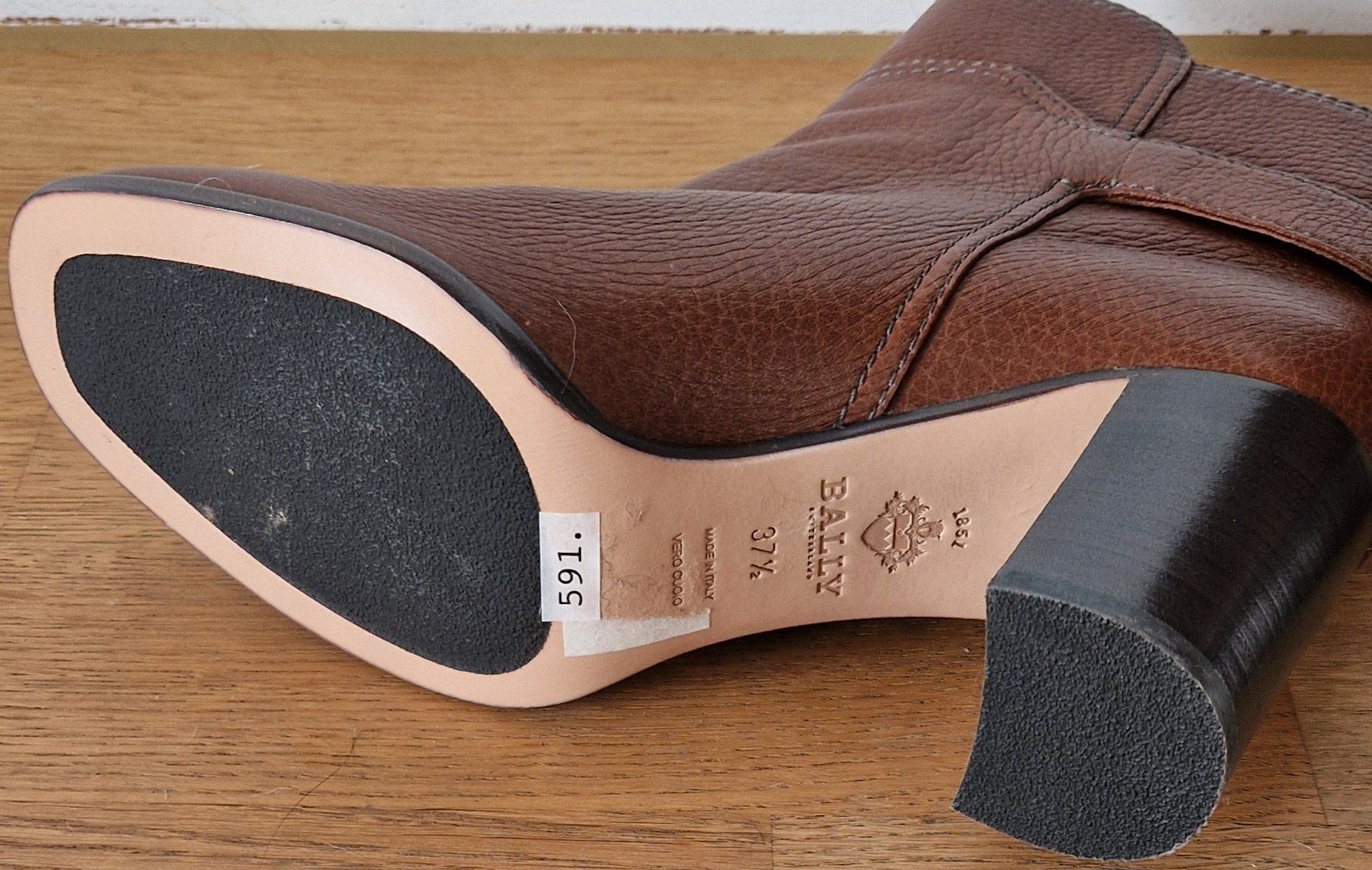 Bally Damenschuhe: Bally Leder-Stiefelette Gr. 37,5, NEU – Neu (gemäss Beschreibung) aus Oberrohrdorf von Friedob 4