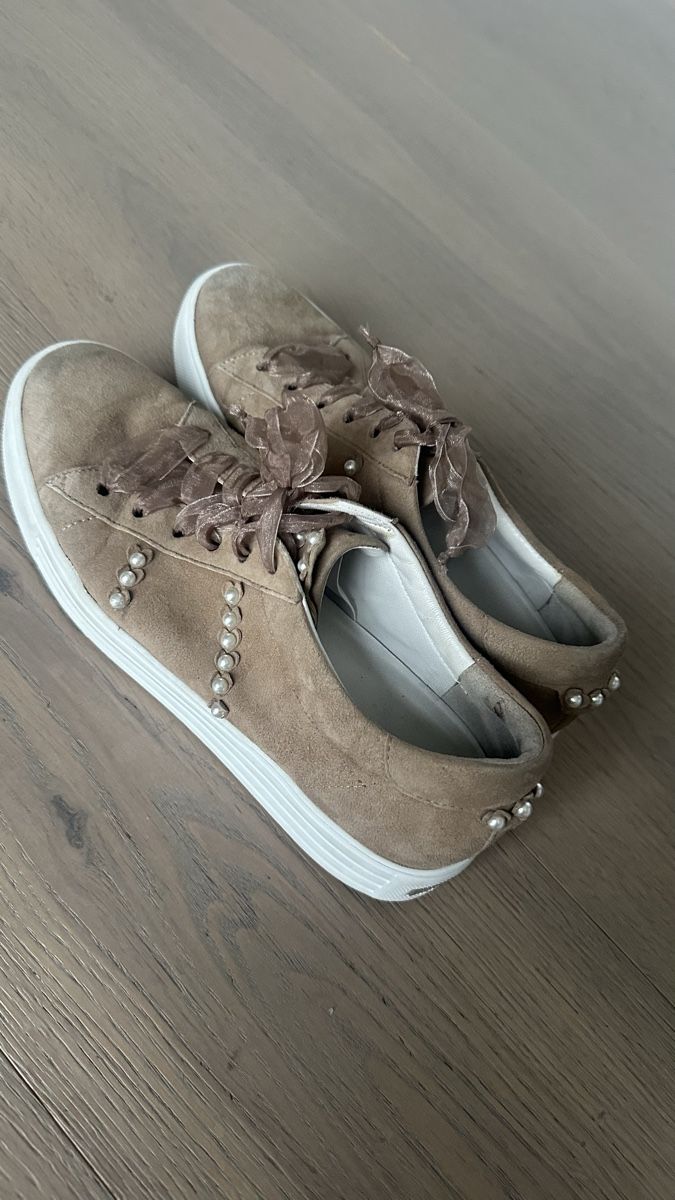 Kennel + Schmenger Damenschuhe: Kennel & Schmenger Sneaker Grösse 38,5 – Gebraucht aus Richterswil von diamondwoman 1