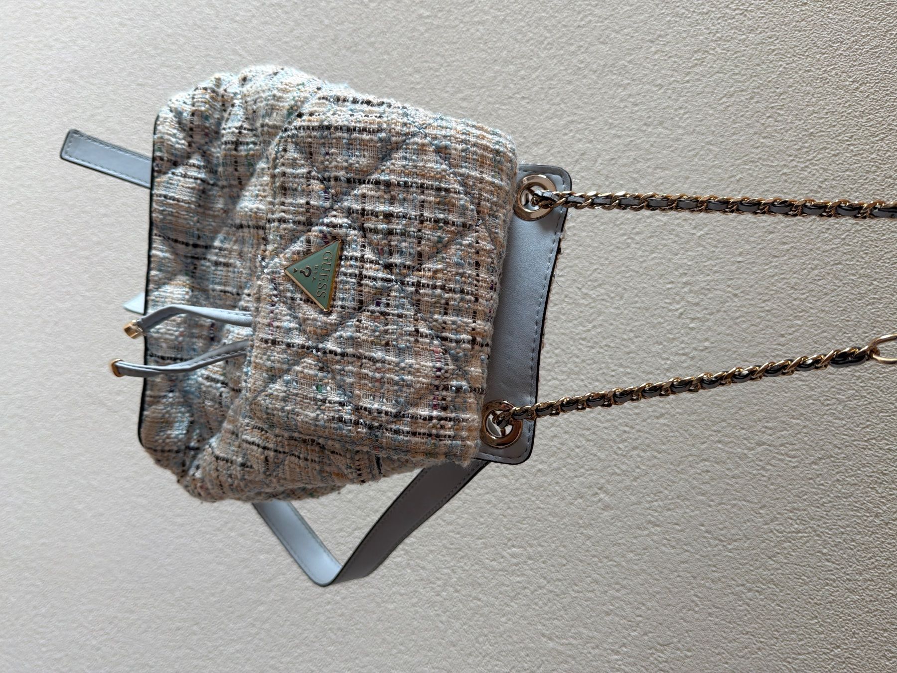Guess Rucksäcke: Guess Rucksack – Gebraucht aus Eggerberg von Truffi99