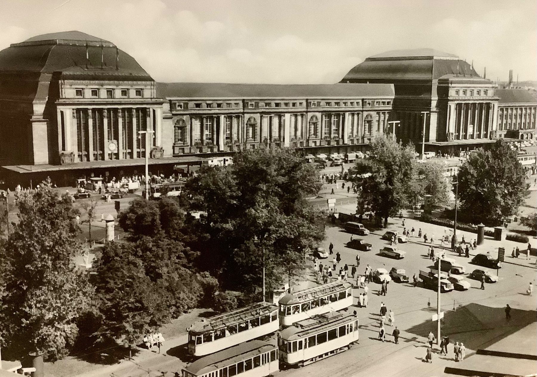 Cartoline postali: HAUPTBAHNHOF Leibzig - Tram Oldtimer Grossformat Deutschland – Usato da Root venduto da ENGLAND-TREASURES 1