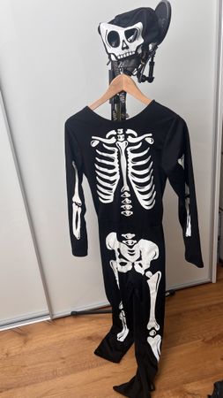 Halloween Kostüm 146/152 mit Zubehör 🎃
