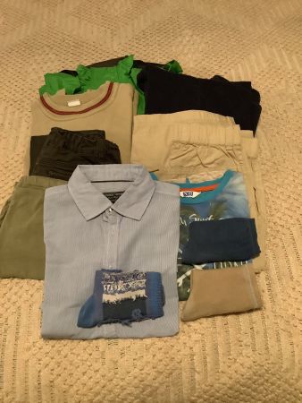 Knabenkleider-Paket Gr. 128, 11-teilig