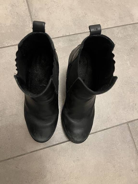 Scarpe da donna: LEDER STIEFELETTEN MIT ABSATZ – Usato da Zürich venduto da bekkabra 2
