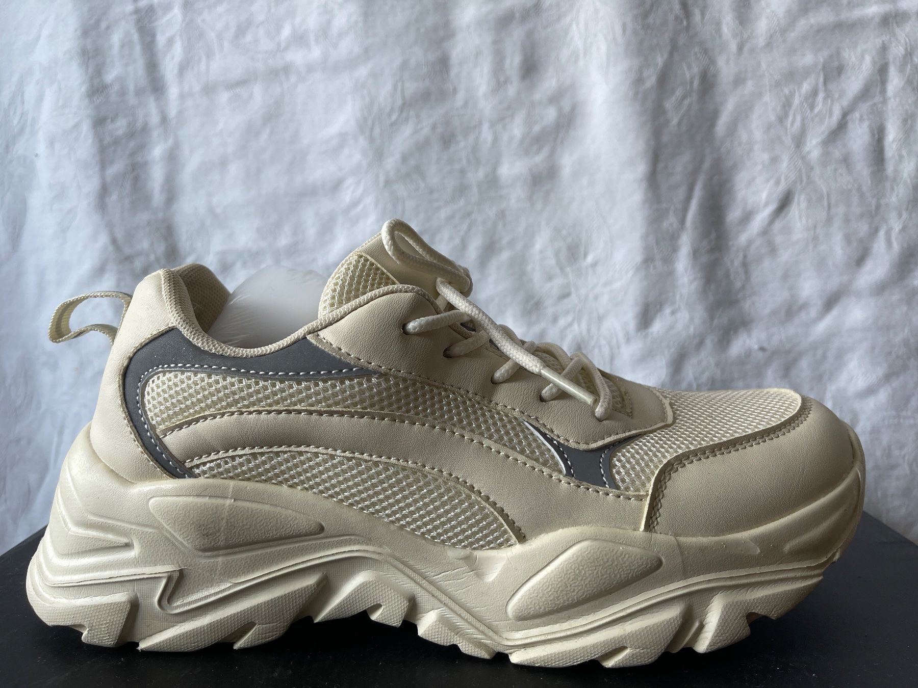 Scarpe da donna: Frauen sneakers, Gr. 39 – Nuovo (secondo la descrizione) da Rapperswil SG venduto da Letas_closet 3