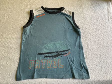 Zwei Sommer Shirts   128 - 8 yr. - 8 Jahre