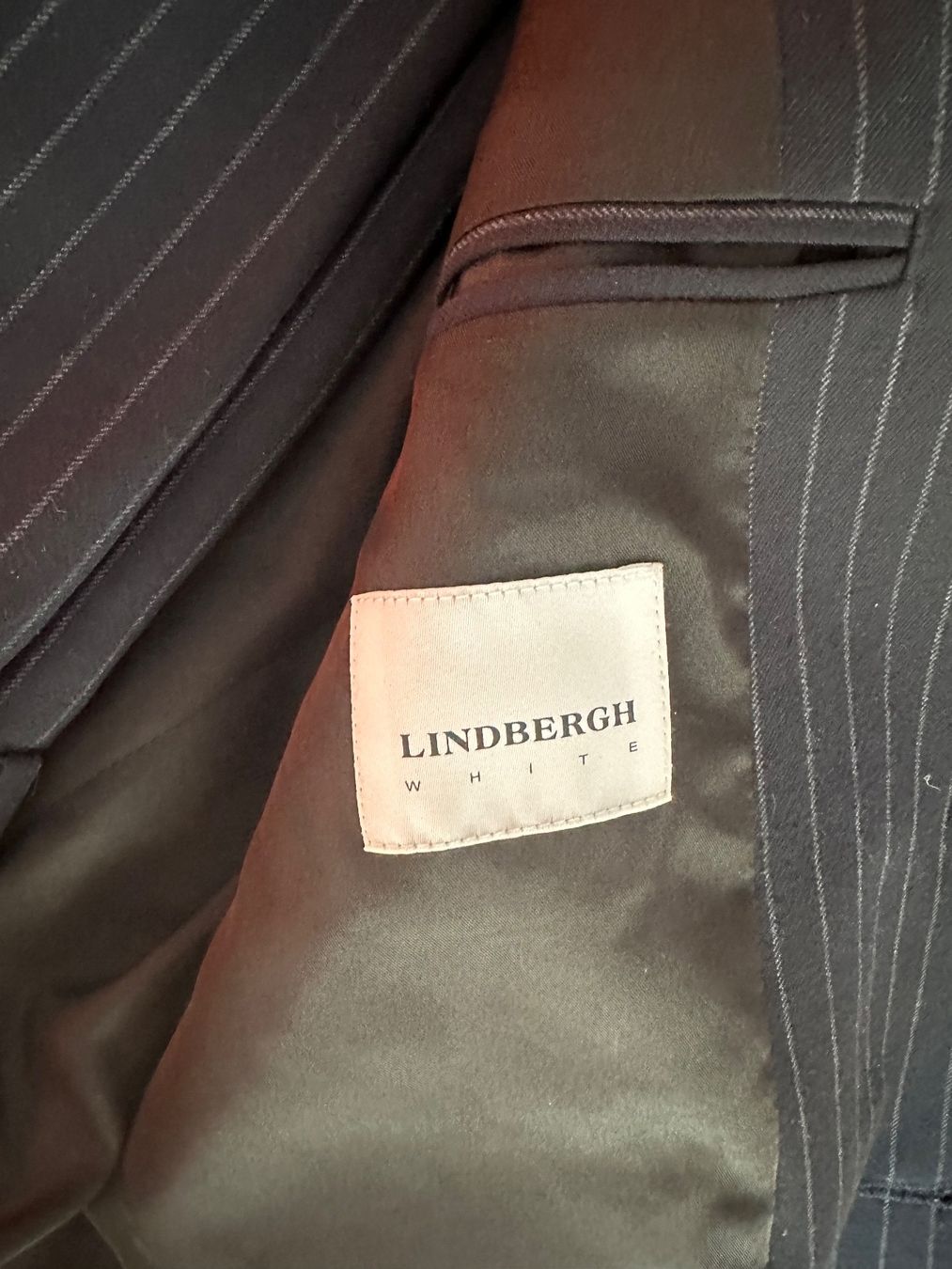Lindeberg Completi: Anzug blau gestreift Lindbergh Grôsse 48 – Usato da Bad Ragaz venduto da Fischer_17 1