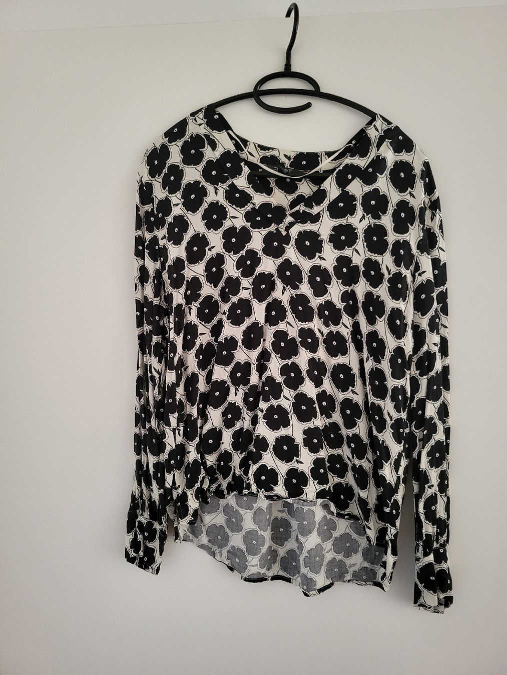 Esprit Camicette: Schicke Bluse mit Blumenmuster, Gr. 38 – Usato da Zürich venduto da seja1234