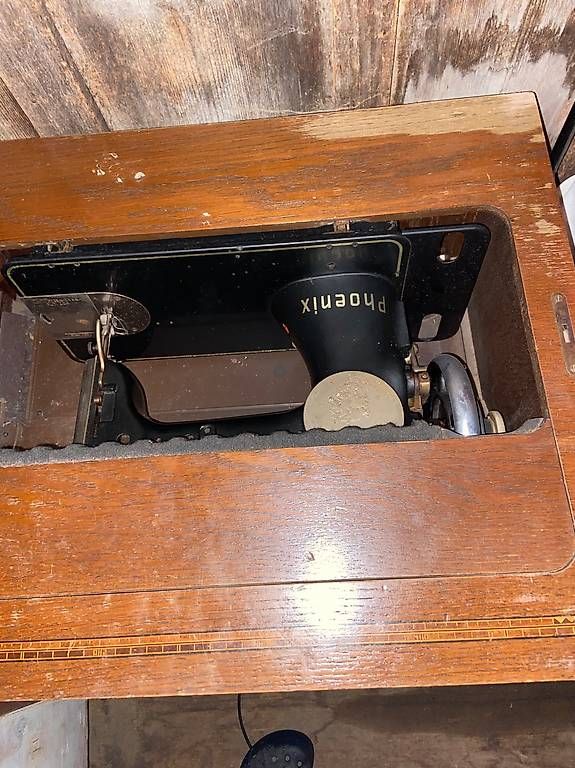 Macchine da cucire: Tretnähmaschine antik – Usato da Blankenburg venduto da anko01 1