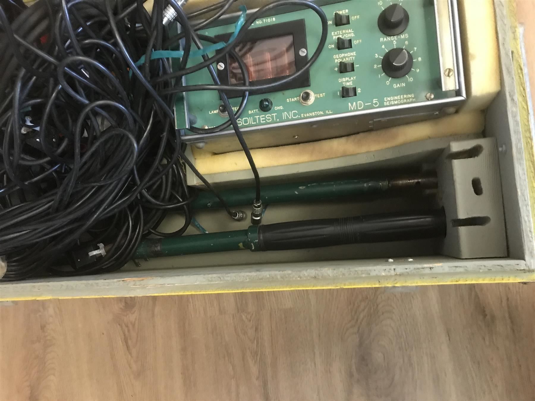 Mesurer: Seismograph zum Testen bei Erdbeben ! – D'occasion à Brügg BE par rutschimedizin 6