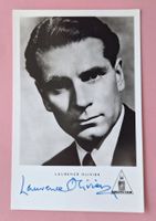 LG/ Original Autogramm Karte Laurence Olivier Schauspieler