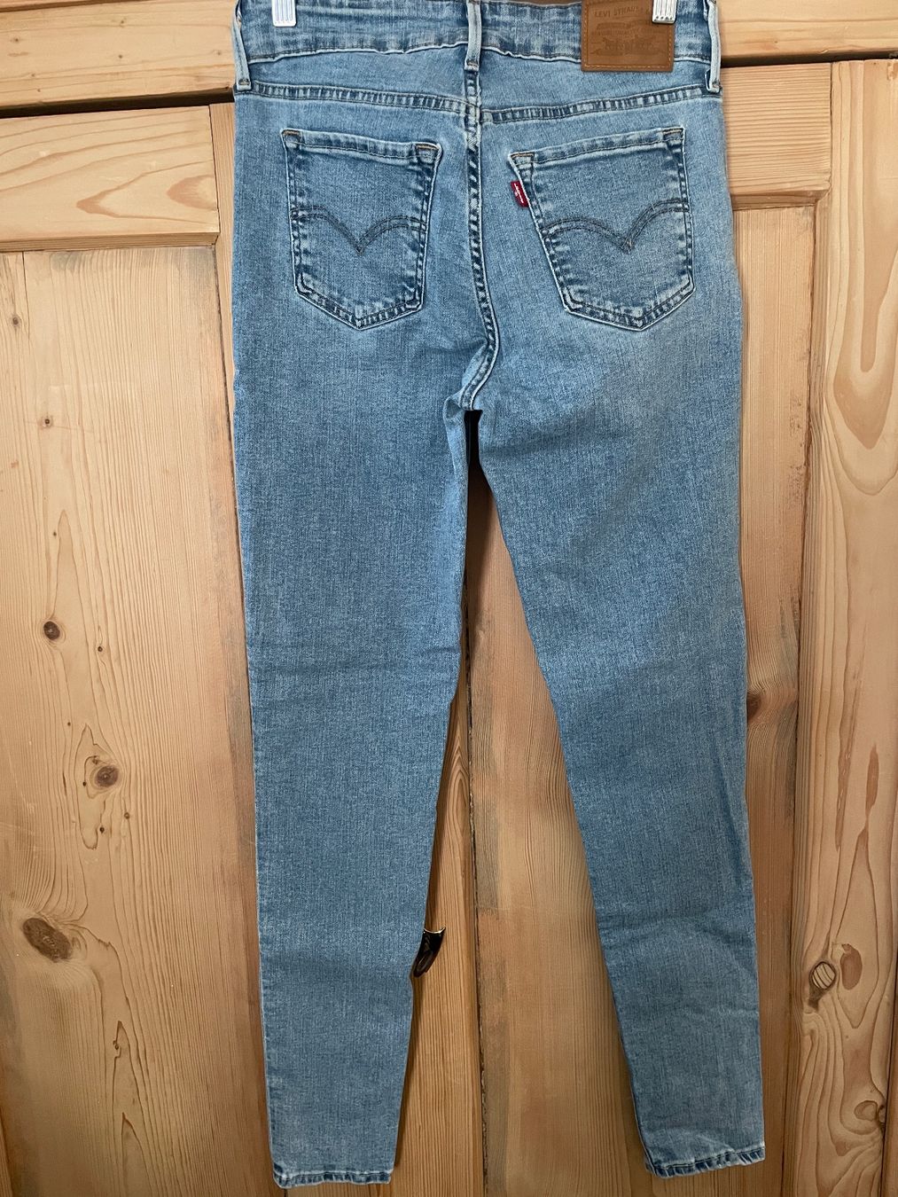 Levi's Jeans: Levi's Skinny 711, 28x30 – Gebraucht aus Weinfelden von Jessy831 3