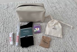 Swiss First Class Amenity Kit - Inhalt siehe Fotos